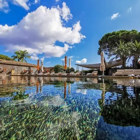 Bastide De Hotel 3*