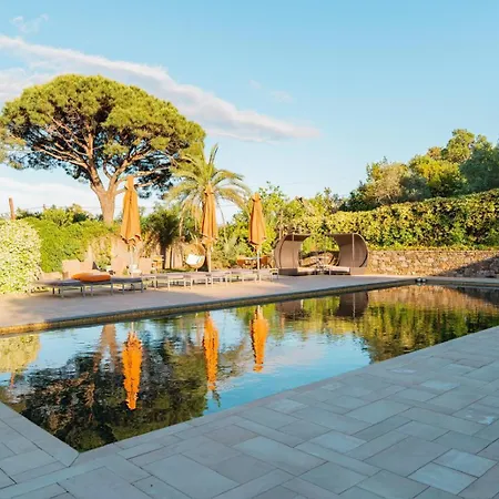 Bastide De 3*